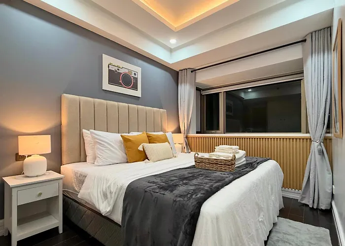 Premier 3br With Fast Internet Near High Street Bgc アパートホテル マニラ市