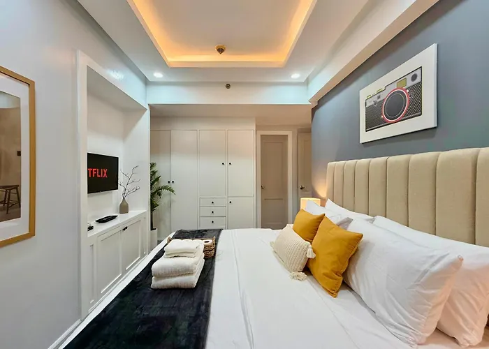 Premier 3br With Fast Internet Near High Street Bgc マニラ市