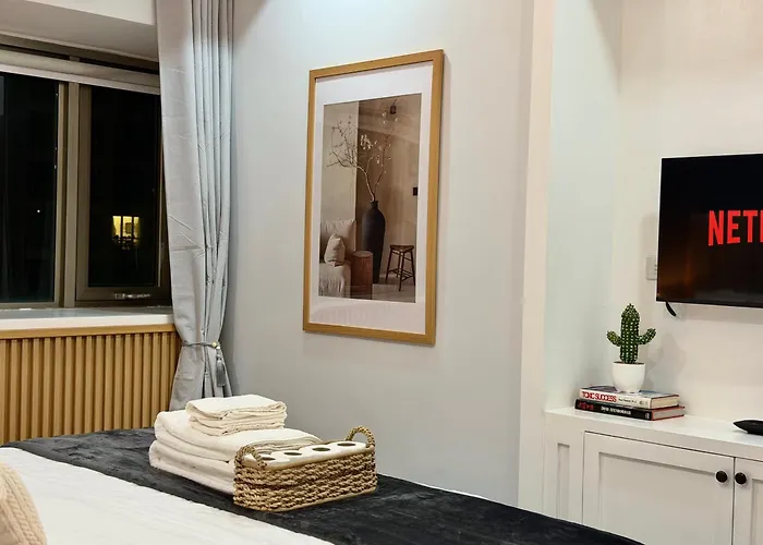 Premier 3br With Fast Internet Near High Street Bgc マニラ市