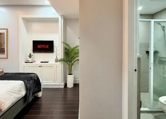 Premier 3br With Fast Internet Near High Street Bgc アパートホテル マニラ市