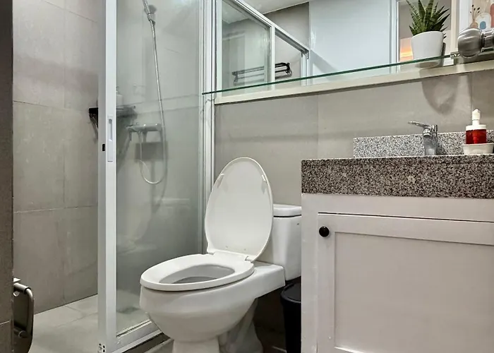 Premier 3br With Fast Internet Near High Street Bgc 4* マニラ市
