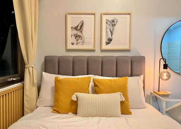 アパートホテル Premier 3br With Fast Internet Near High Street Bgc
